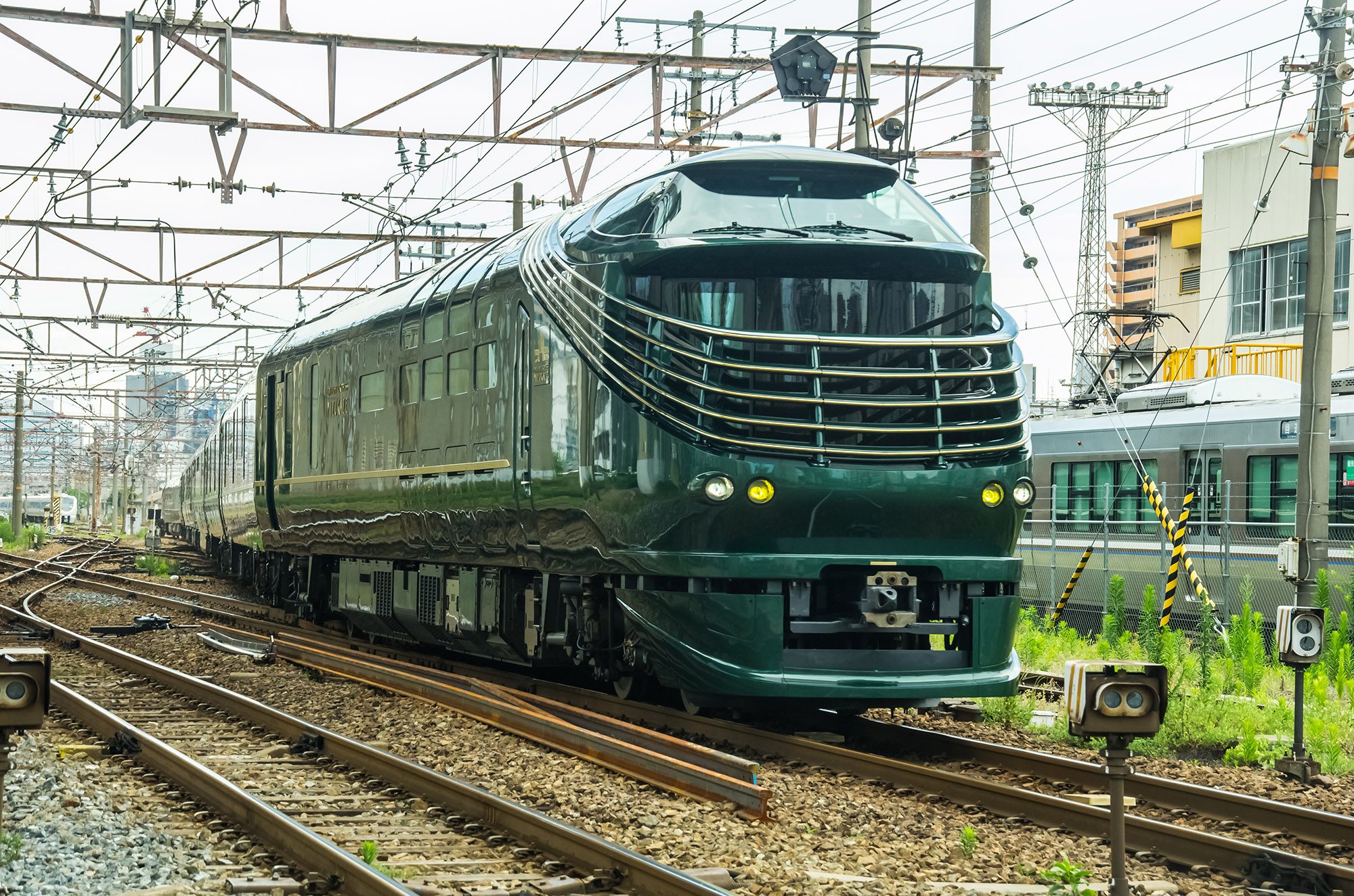 The Twilight Express Mizukaze: 8 Things you need to know before riding this  train in Japan | Grounded Life Travel